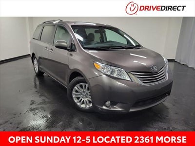 2017 Toyota Sienna Limited 8 Passenger