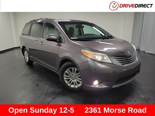 2017 Toyota Sienna XLE Premium 8 Passenger