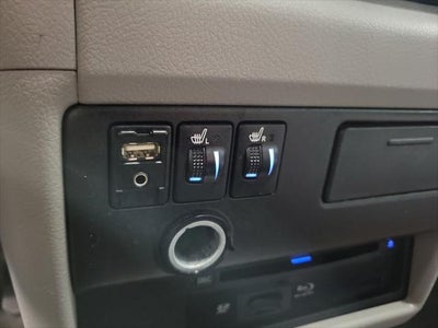 2017 Toyota Sienna XLE Premium 8 Passenger