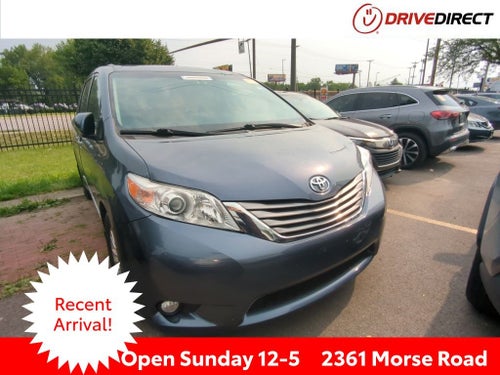 2017 Toyota Sienna XLE Premium 8 Passenger