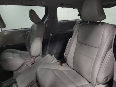 2020 Toyota Sienna XLE 7 Passenger