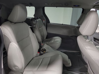 2020 Toyota Sienna XLE 7 Passenger