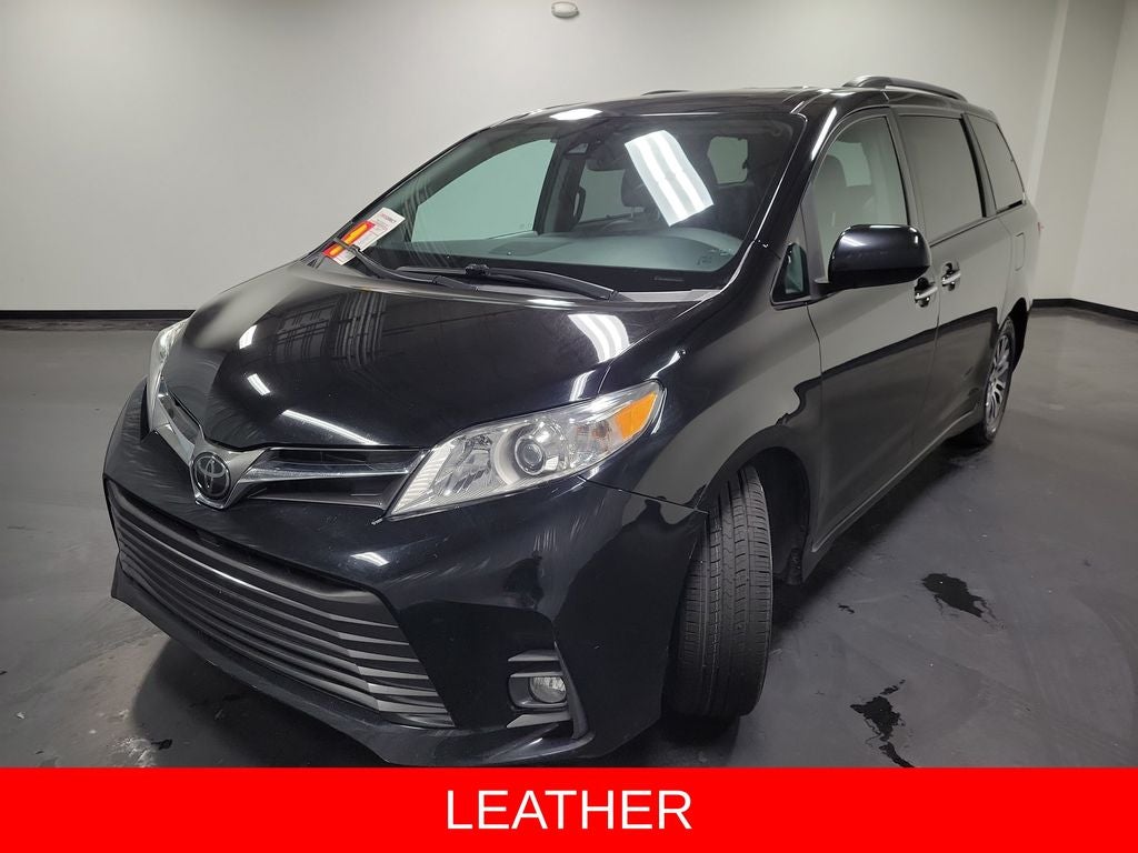 2020 Toyota Sienna XLE 7 Passenger