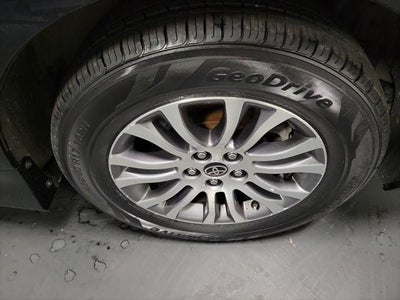 2020 Toyota Sienna XLE 7 Passenger