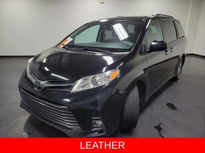 2020 Toyota Sienna XLE 7 Passenger