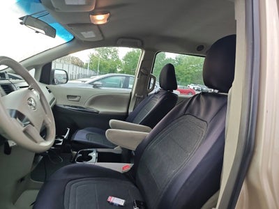 2013 Toyota Sienna L 7 Passenger