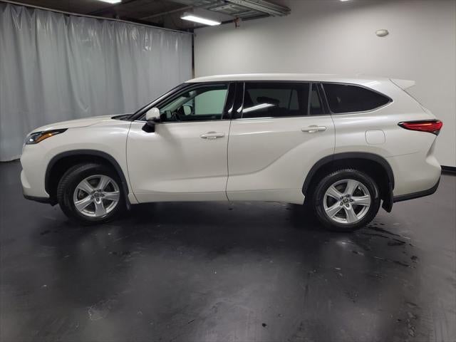 2020 Toyota Highlander LE