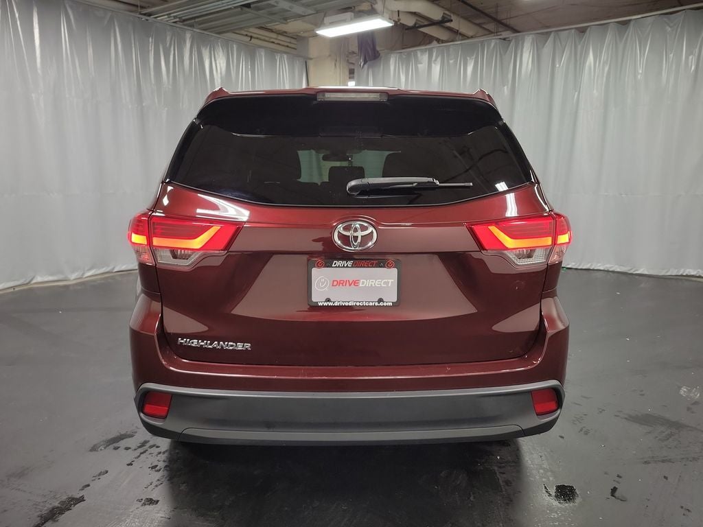 2019 Toyota Highlander LE