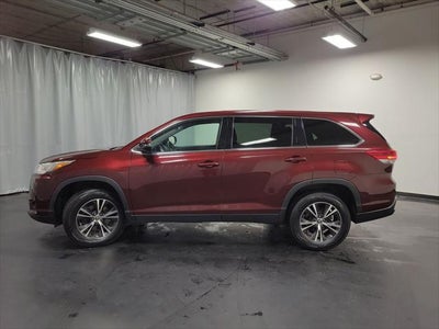 2019 Toyota Highlander LE