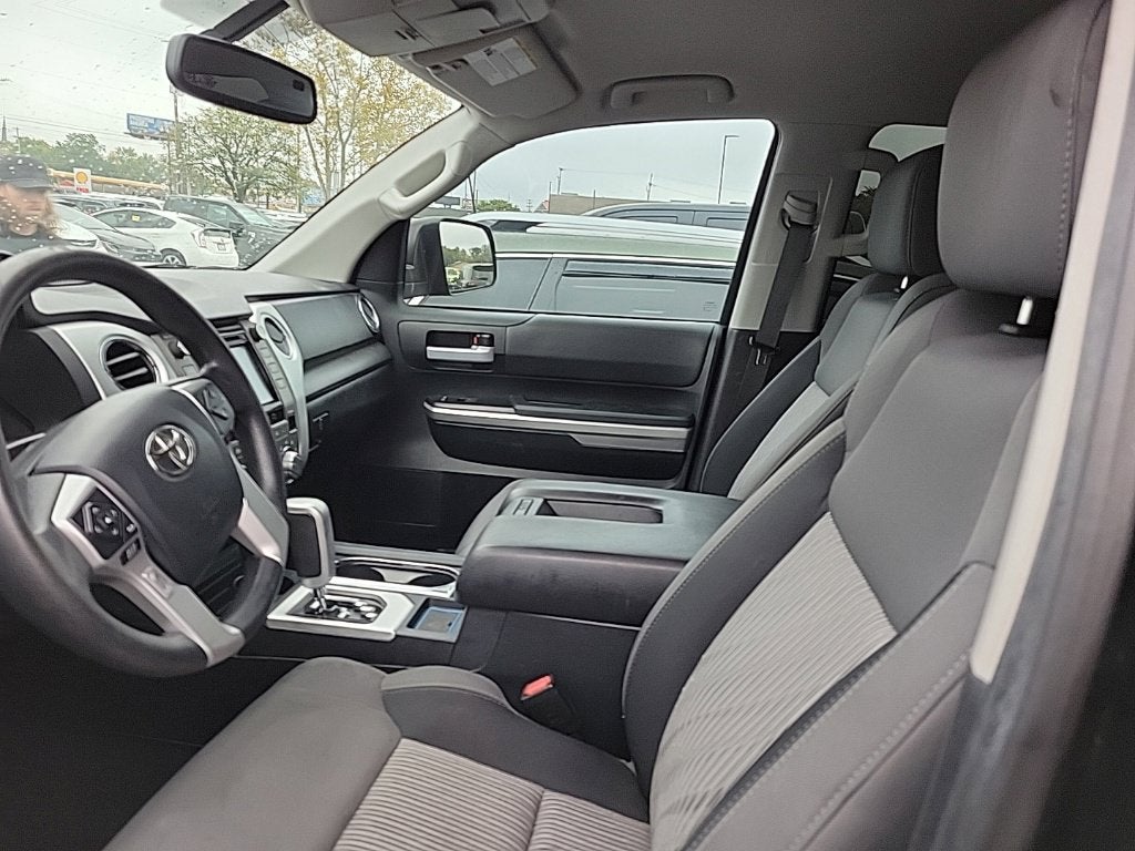 2017 Toyota Tundra SR5 4.6L V8