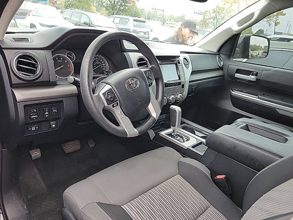 2017 Toyota Tundra SR5 4.6L V8