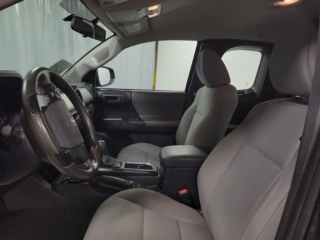 2017 Toyota Tacoma SR