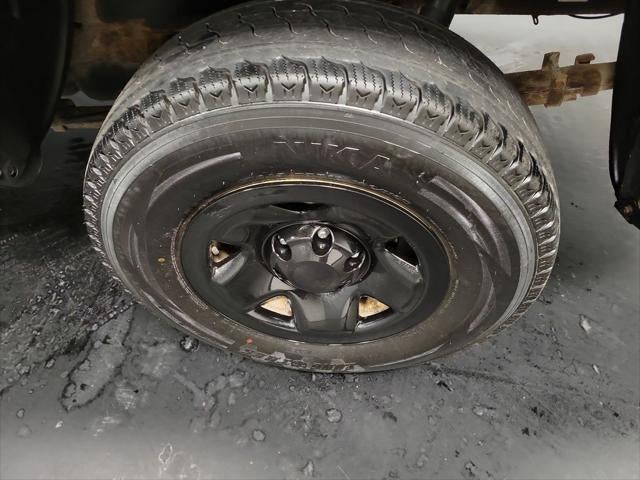 2017 Toyota Tacoma SR