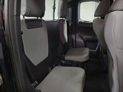 2017 Toyota Tacoma SR