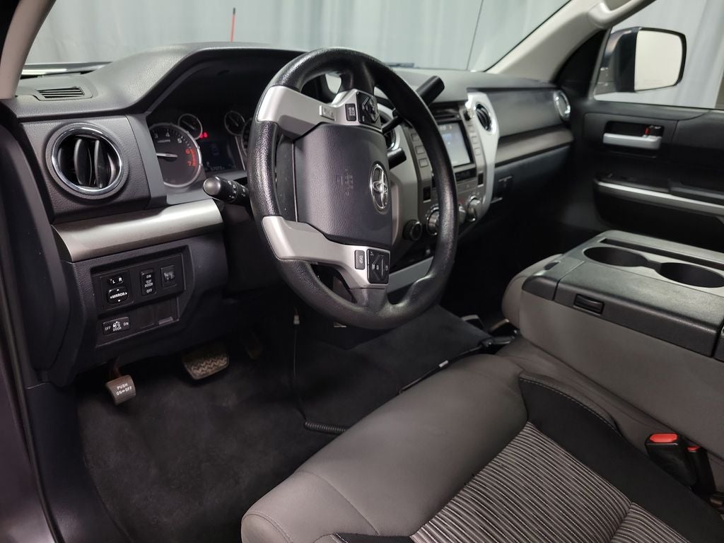 2017 Toyota Tundra SR5 4.6L V8