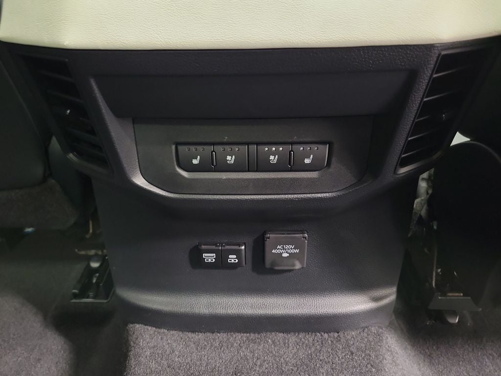 2024 Toyota Tundra Hybrid Capstone