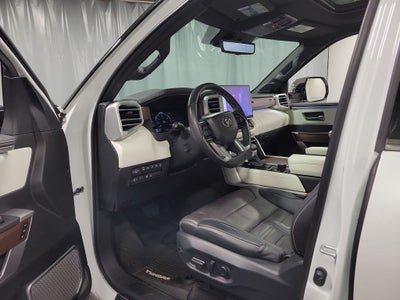 2023 Toyota Tundra Hybrid Capstone