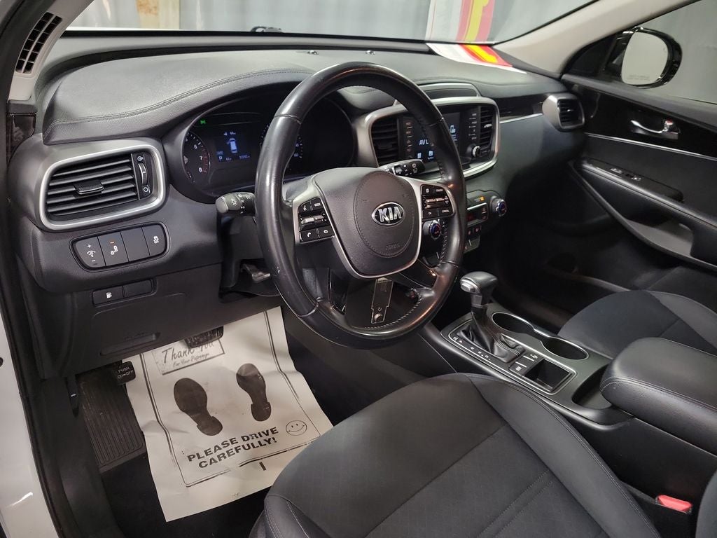 2019 Kia Sorento S