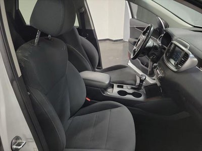 2019 Kia Sorento S