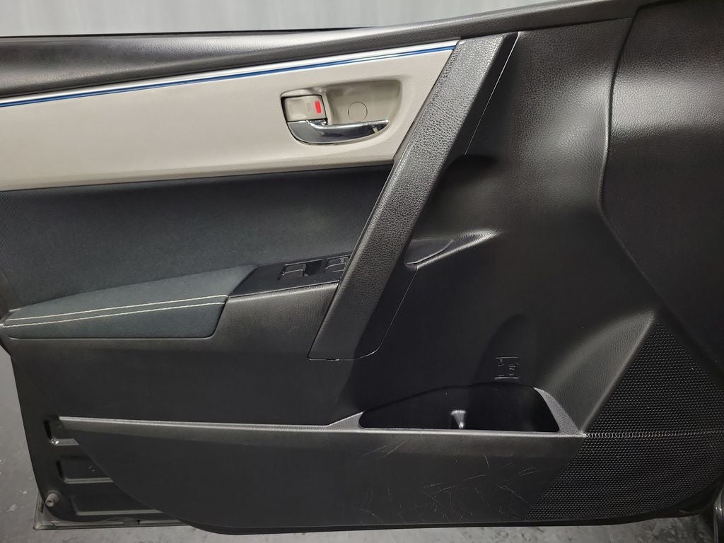 2016 Toyota Corolla LE Plus