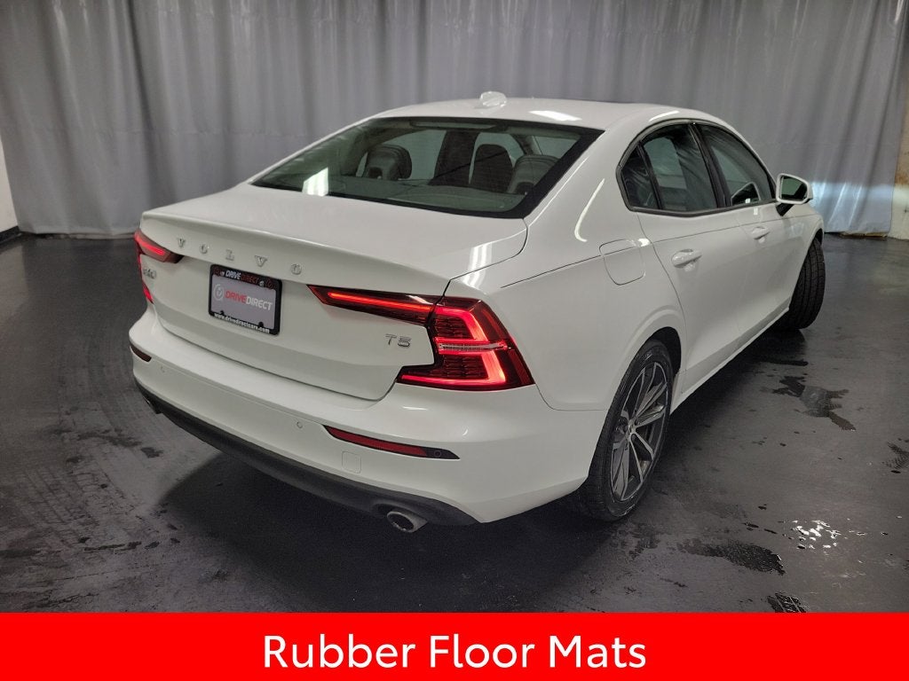 2021 Volvo S60 T5 Momentum