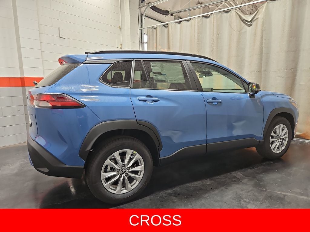 2026 Toyota Corolla Cross LE