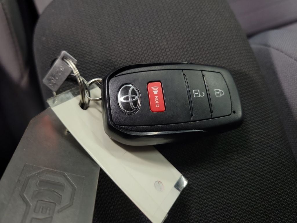 2023 Toyota Corolla Cross Hybrid SE