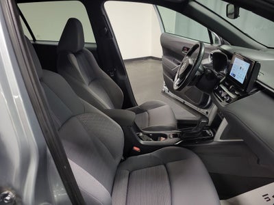 2023 Toyota Corolla Cross Hybrid SE