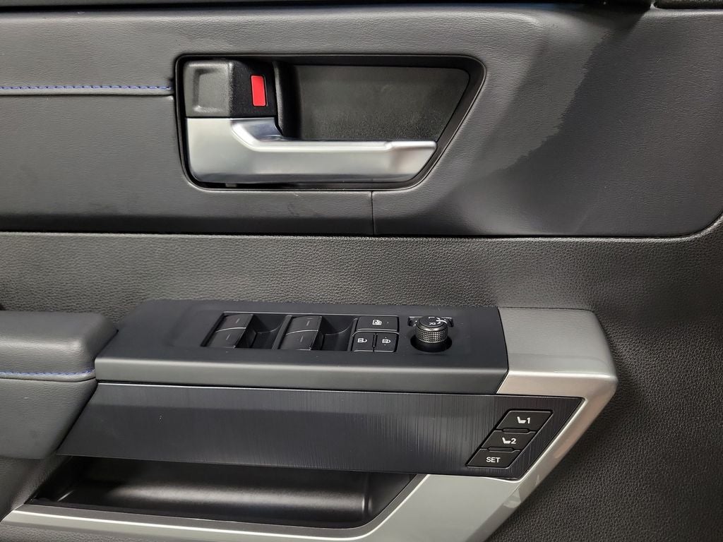 2025 Toyota Sequoia Platinum