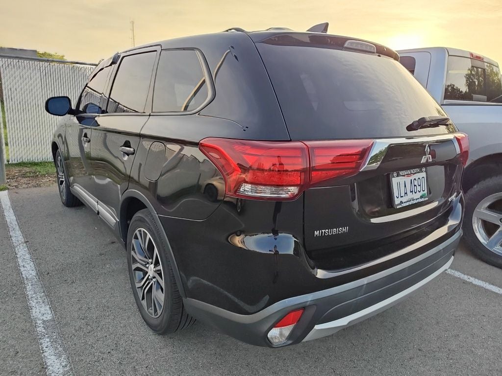 2017 Mitsubishi Outlander SE