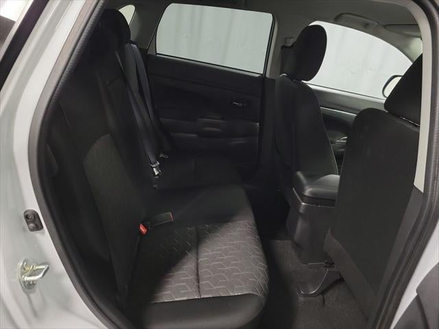 2025 Mitsubishi Outlander Sport 2.0 LE