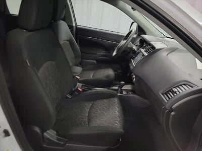 2025 Mitsubishi Outlander Sport 2.0 LE