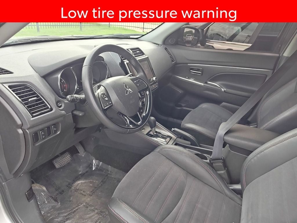 2023 Mitsubishi Outlander Sport Base