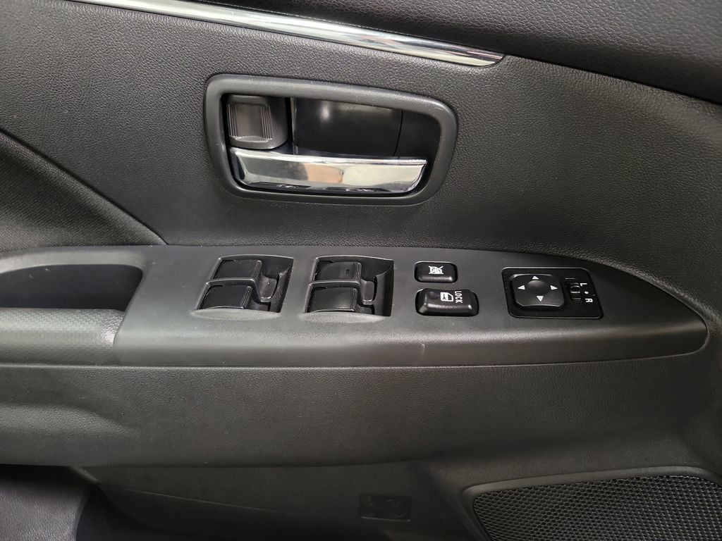 2025 Mitsubishi Outlander Sport 2.0 LE