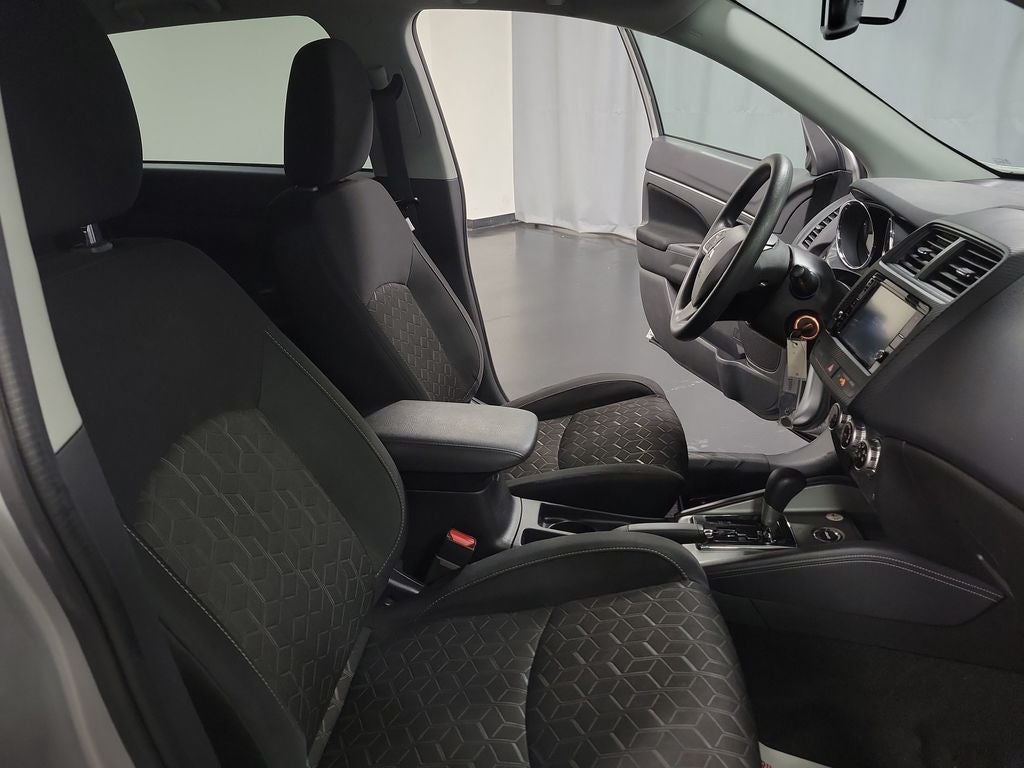 2024 Mitsubishi Outlander Sport 2.0 ES