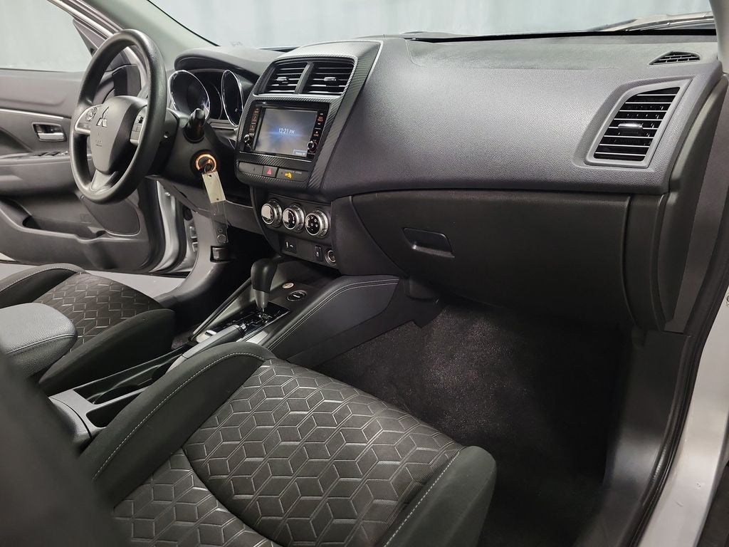 2024 Mitsubishi Outlander Sport 2.0 ES