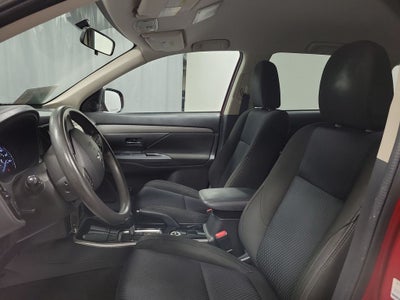 2018 Mitsubishi Outlander LE