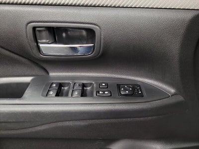 2018 Mitsubishi Outlander LE