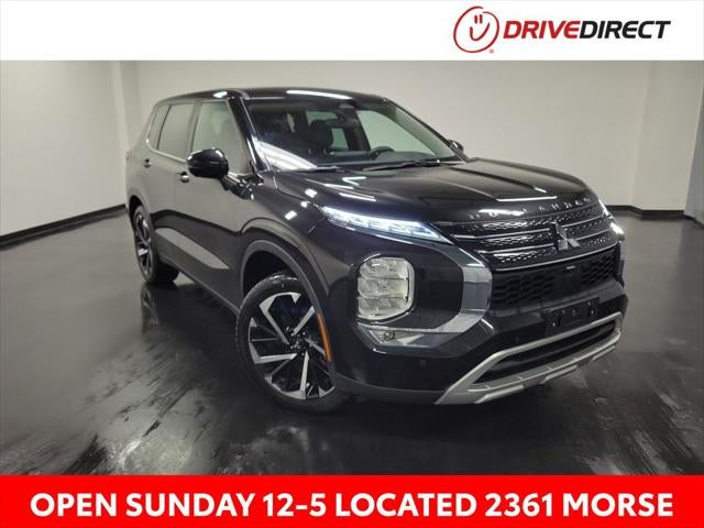 2023 Mitsubishi Outlander SE