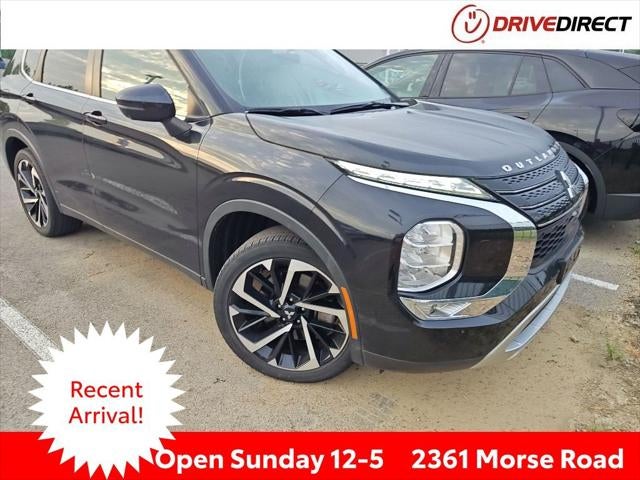 2023 Mitsubishi Outlander SE