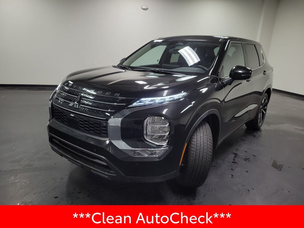 2024 Mitsubishi Outlander SE