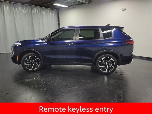 2024 Mitsubishi Outlander SE