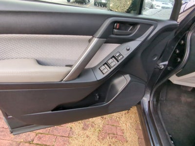 2017 Subaru Forester 2.5i