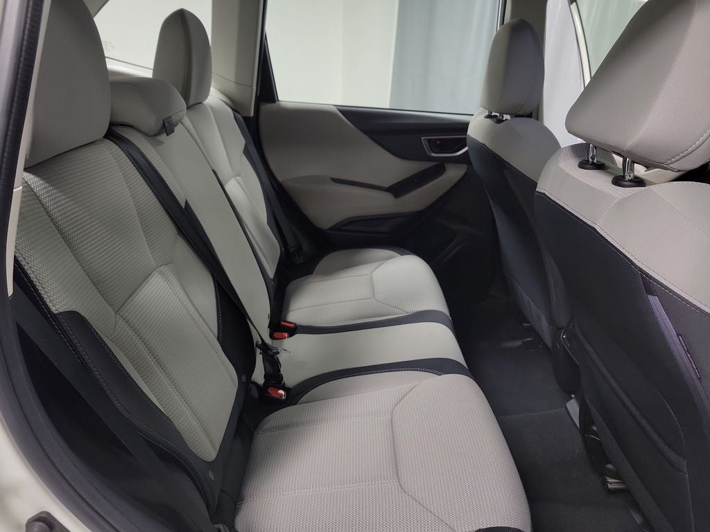 2023 Subaru Forester Base