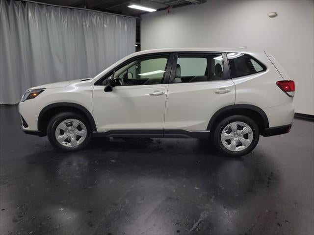 2023 Subaru Forester Base