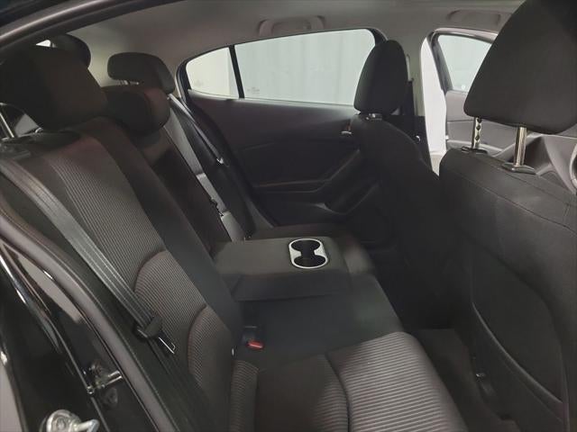 2016 Mazda Mazda3 i Grand Touring