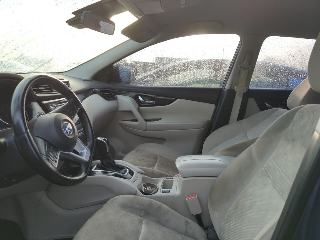 2021 Nissan Rogue Sport SV