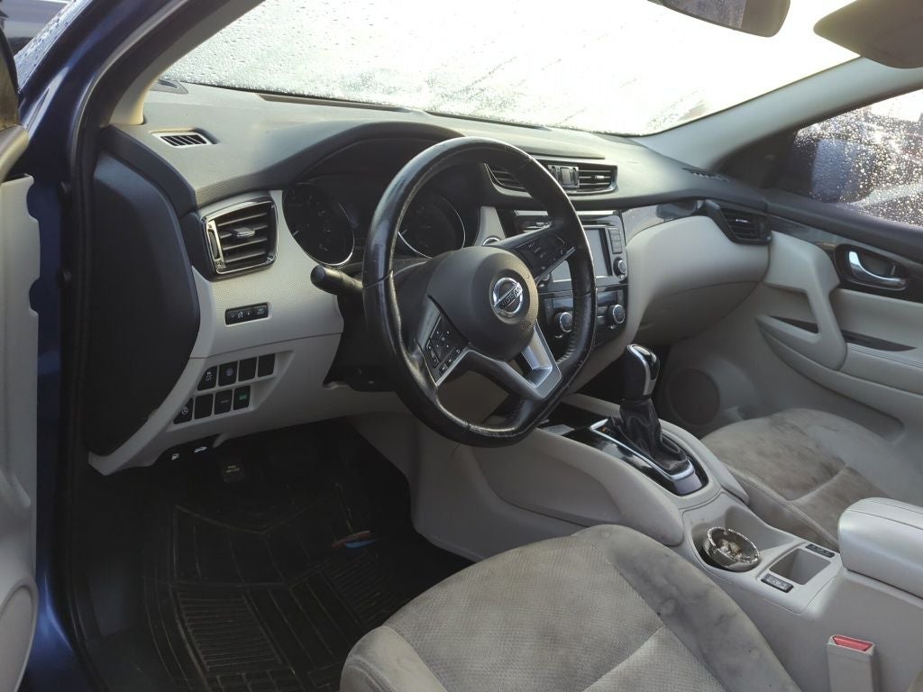 2021 Nissan Rogue Sport SV