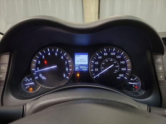 2016 INFINITI Q70 3.7X