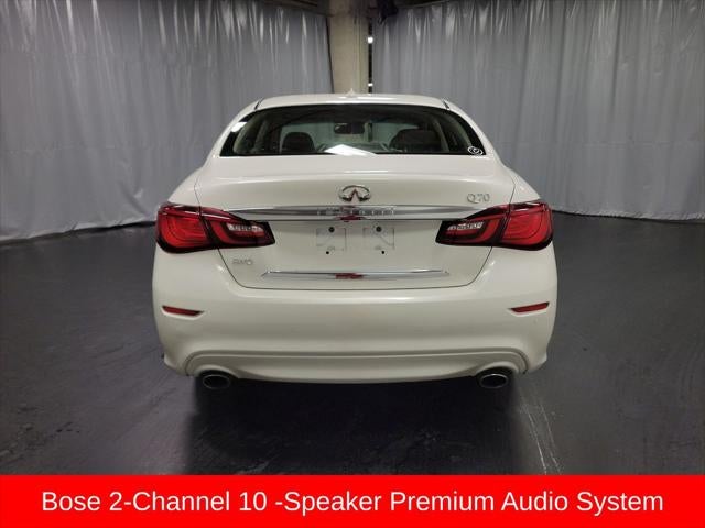 2016 INFINITI Q70 3.7X